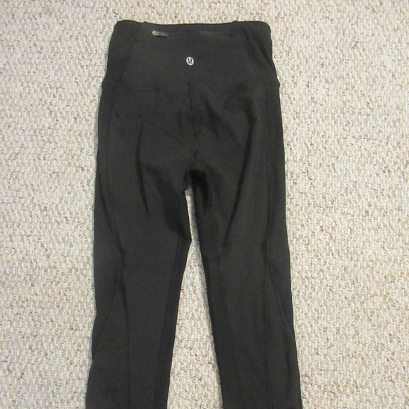 Lululemon On Your Mark Crop (23") Pant - Sz 2 - Picture 1 of 8